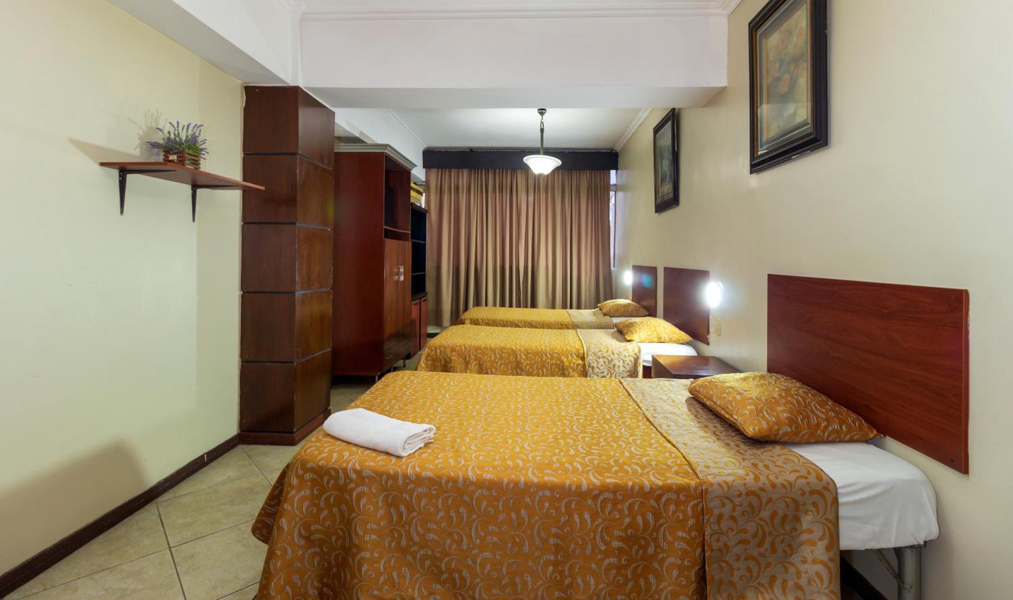 Hotel Malecon Inn Guayaquil Bagian luar foto