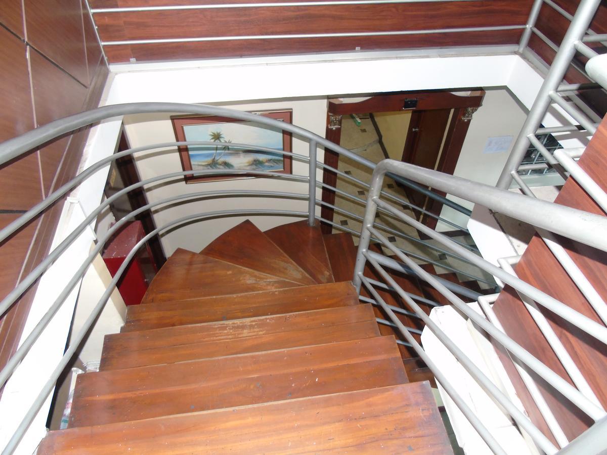 Hotel Malecon Inn Guayaquil Bagian luar foto
