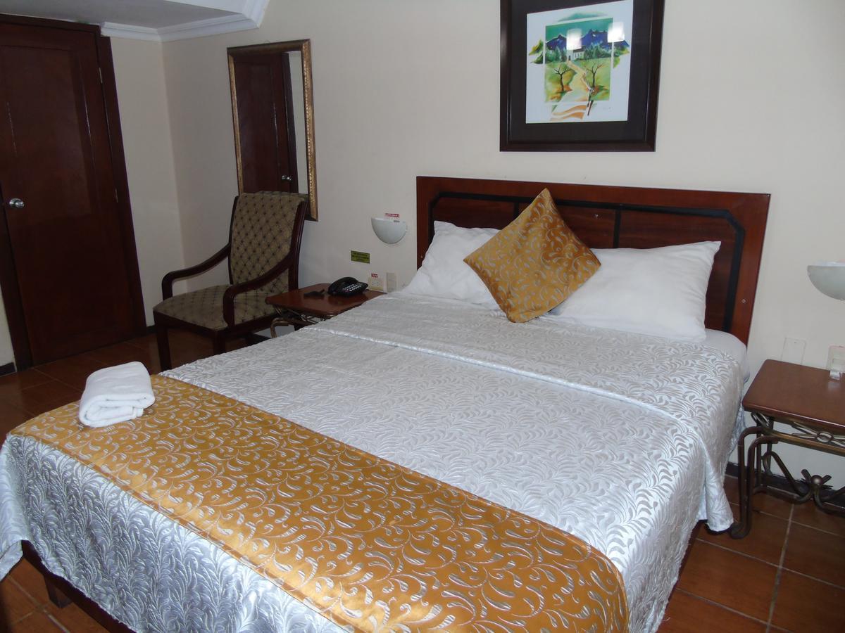 Hotel Malecon Inn Guayaquil Bagian luar foto