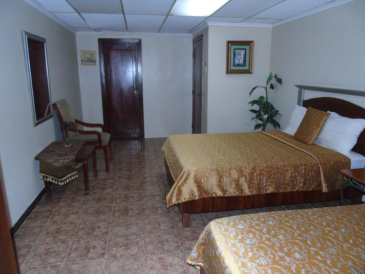 Hotel Malecon Inn Guayaquil Bagian luar foto